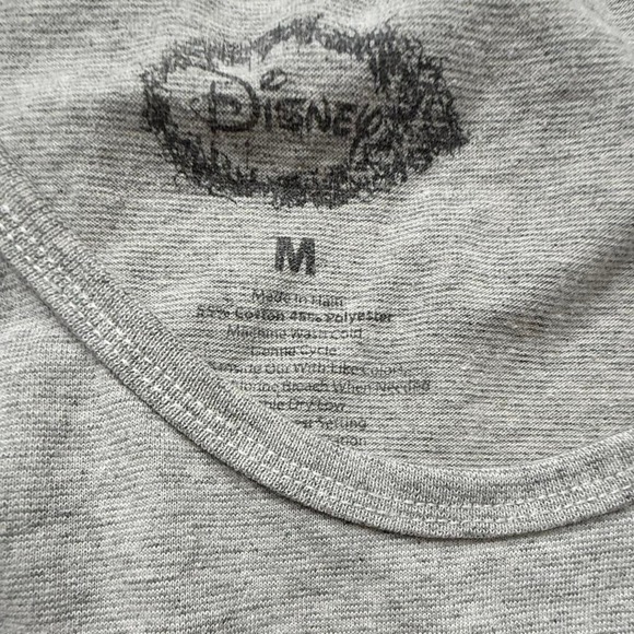 Disney The Lion King Hakuna Matata Tank Top Gray Women's M Graphic Tee - Picture 2 of 6